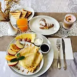 Hotel Iron Bridge 3*