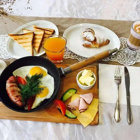 ホテル Iron Bridge 3*